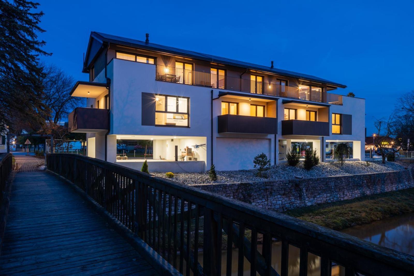 Rivervista Apartments By Mi_Vida Bad Waltersdorf Kültér fotó